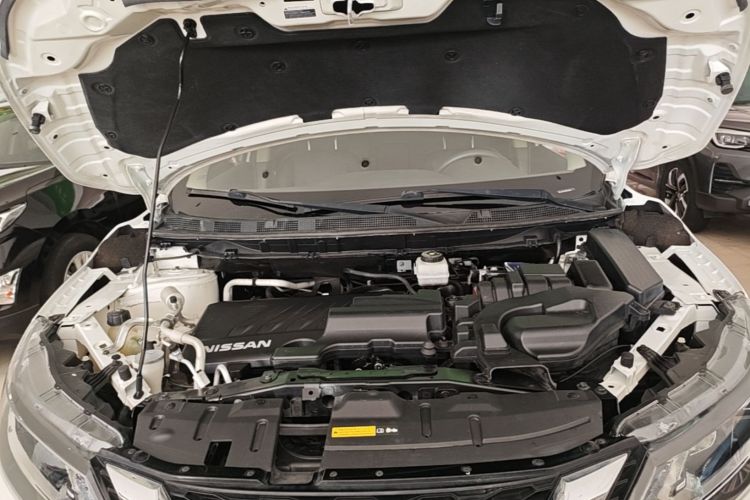 Used Nissan Qashqai 2019 2.0L CVT Smart Enjoyment Version Engine Bay
