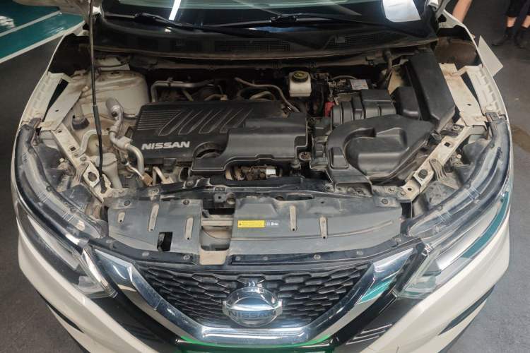 Used Nissan Qashqai 2019 2.0L CVT Luxury Edition Engine Bay