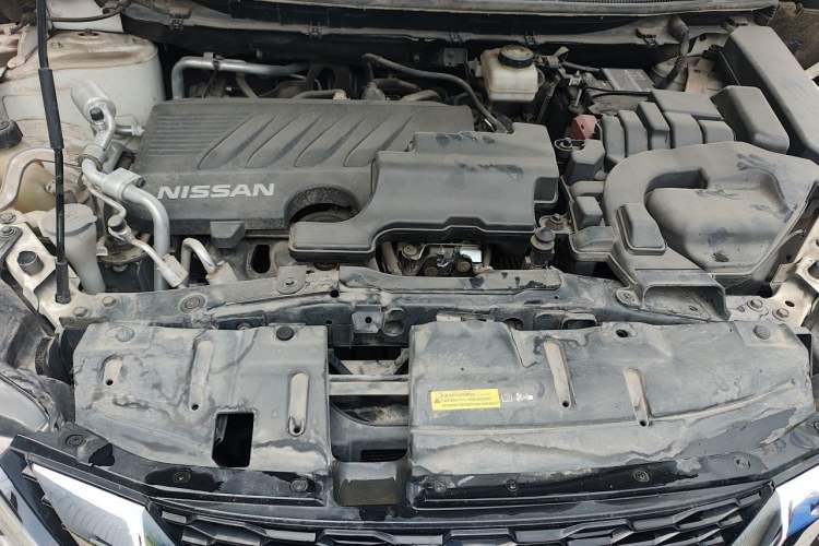 Used Nissan Qashqai 2019 2.0L CVT Luxury Edition Engine Bay