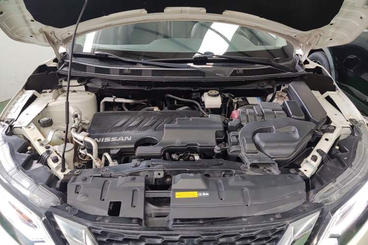 Used Nissan Qashqai 2019 2.0L CVT Luxury Edition Engine Bay