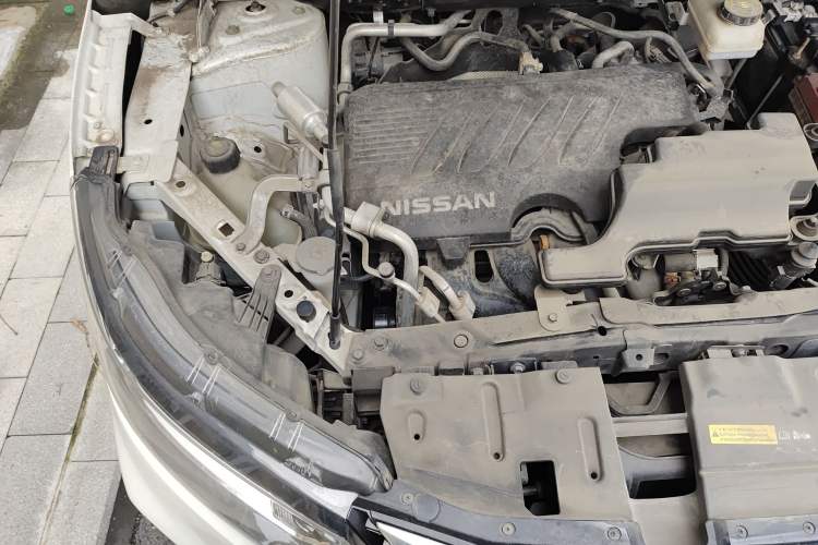 Used Nissan Qashqai 2019 2.0L CVT Smart Enjoyment Version Engine Bay Right