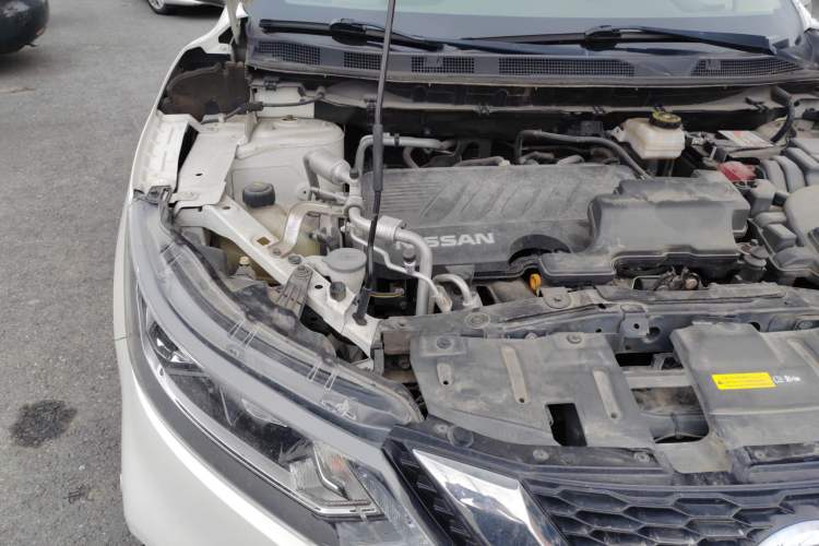 Used Nissan Qashqai 2019 2.0L CVT Smart Enjoyment Version Engine Bay Right