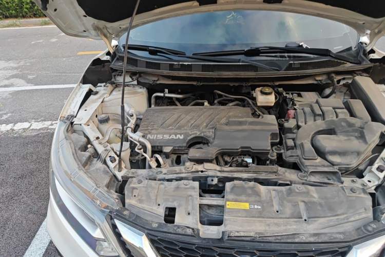 Used Nissan Qashqai 2019 2.0L CVT Luxury Edition Engine Bay Right