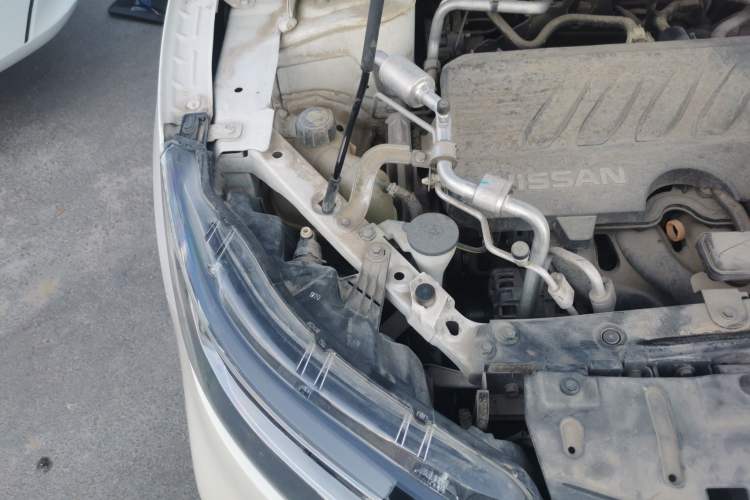 Used Nissan Qashqai 2019 2.0L CVT Smart Enjoyment Version Engine Bay Right