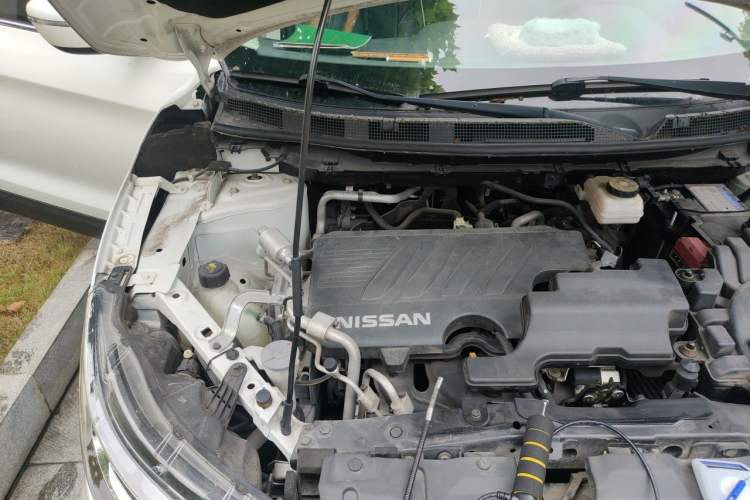 Used Nissan Qashqai 2019 2.0L CVT Smart Enjoyment Version Engine Bay Right