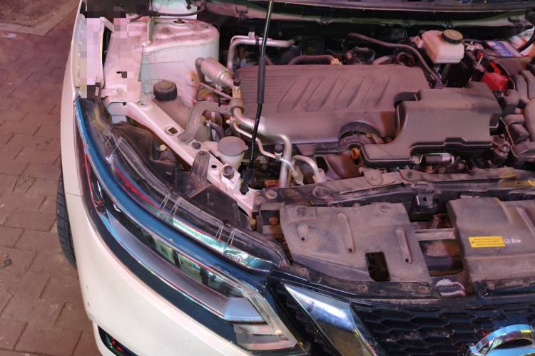 Used Nissan Qashqai 2019 2.0L CVT Luxury Edition Engine Bay Right