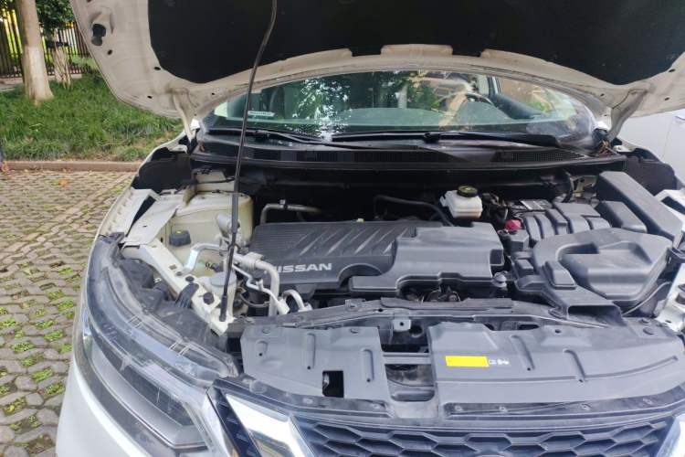 Used Nissan Qashqai 2019 2.0L CVT Luxury Edition Engine Bay Right