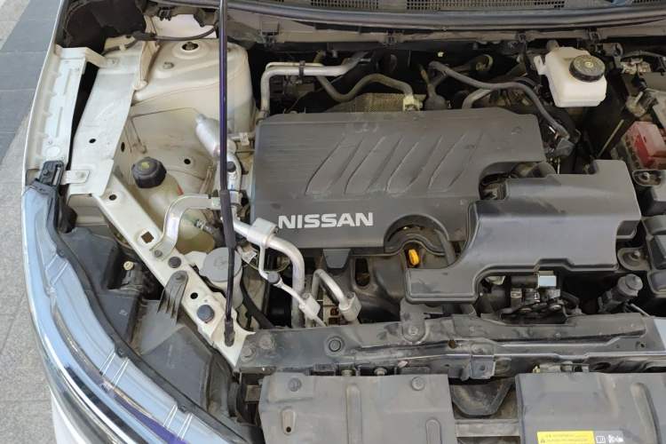 Used Nissan Qashqai 2019 2.0L CVT Luxury Edition Engine Bay Right