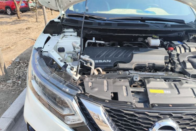 Used Nissan Qashqai 2019 2.0L CVT Luxury Edition Engine Bay Right