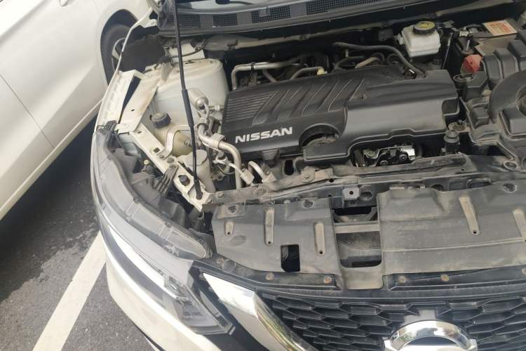 Used Nissan Qashqai 2019 2.0L CVT Smart Enjoyment Version Engine Bay Right