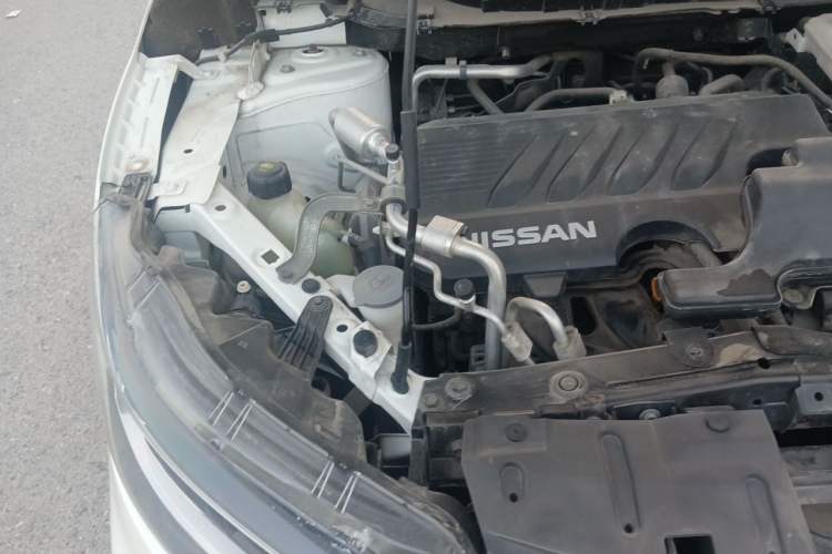 Used Nissan Qashqai 2019 2.0L CVT Smart Enjoyment Version Engine Bay Right