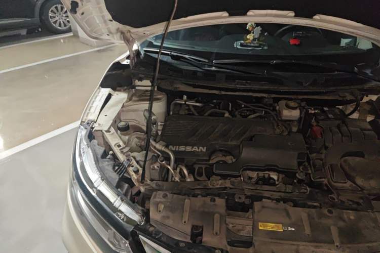 Used Nissan Qashqai 2019 2.0L CVT Smart Enjoyment Version Engine Bay Right