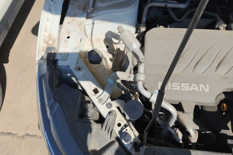 Used Nissan Qashqai 2019 2.0L CVT Luxury Edition Engine Bay Right