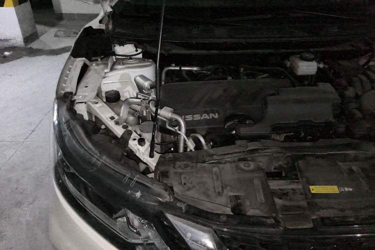 Used Nissan Qashqai 2019 2.0L CVT Smart Enjoyment Version Engine Bay Right
