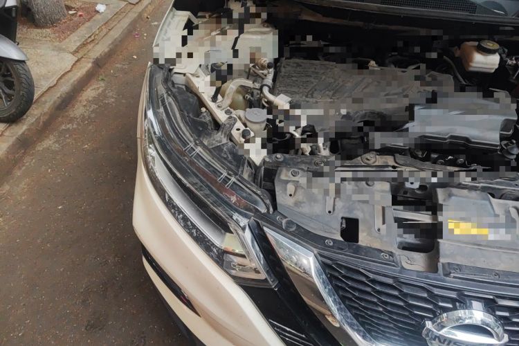 Used Nissan Qashqai 2019 2.0L CVT Luxury Edition Engine Bay Right