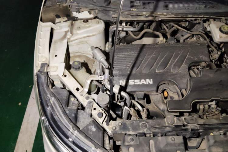 Used Nissan Qashqai 2019 2.0L CVT Luxury Edition Engine Bay Right