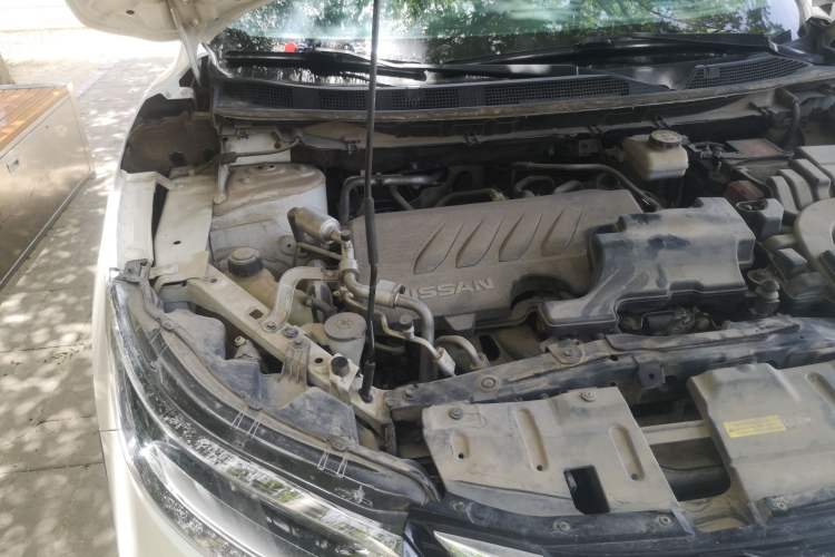 Used Nissan Qashqai 2019 2.0L CVT Luxury Edition Engine Bay Right
