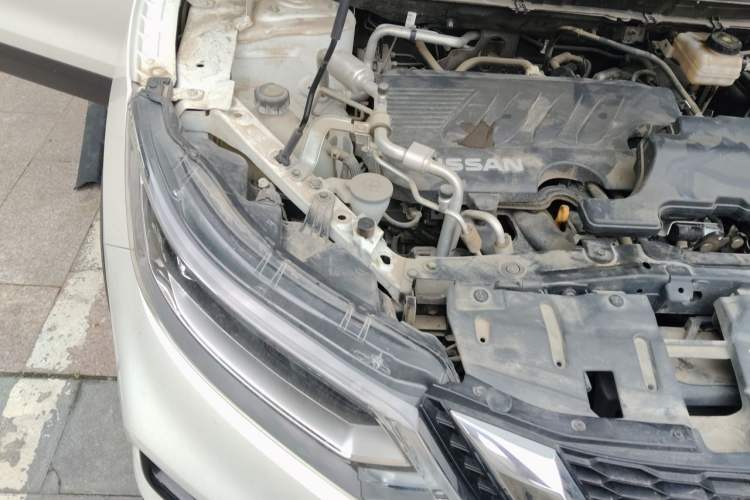 Used Nissan Qashqai 2019 2.0L CVT Luxury Edition Engine Bay Right