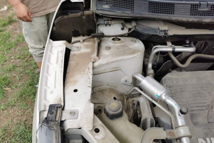 Used Nissan Qashqai 2019 2.0L CVT Smart Enjoyment Version Engine Bay Right