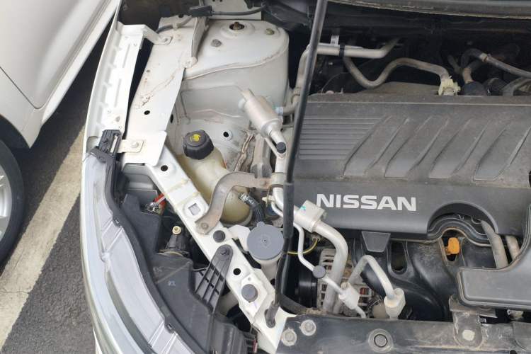 Used Nissan Qashqai 2019 2.0L CVT Smart Enjoyment Version Engine Bay Right