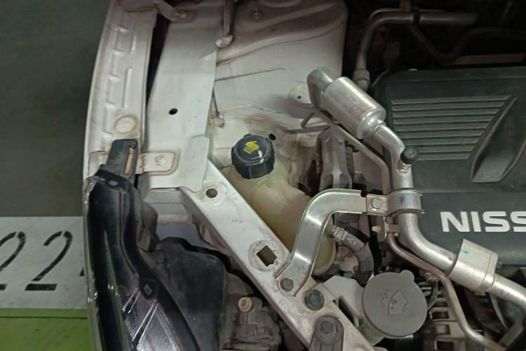 Used Nissan Qashqai 2019 2.0L CVT Luxury Edition Engine Bay Right