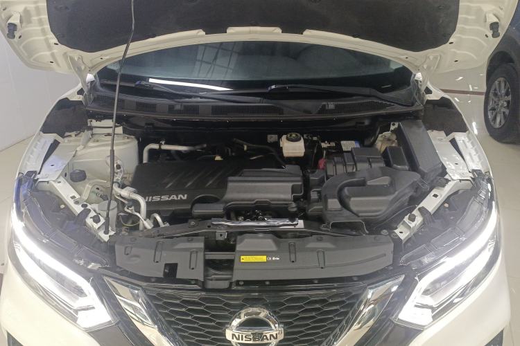 Used Nissan Qashqai 2019 2.0L CVT Luxury Edition Engine Bay