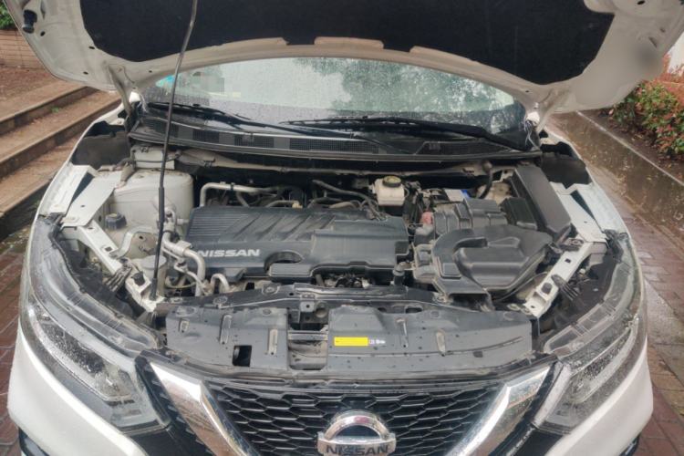 Used Nissan Qashqai 2019 2.0L CVT Smart Enjoyment Version Engine Bay