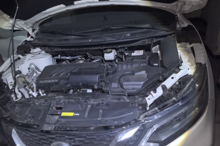 Used Nissan Qashqai 2019 2.0L CVT Luxury Edition Engine Bay