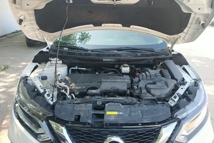Used Nissan Qashqai 2019 2.0L CVT Luxury Edition Engine Bay