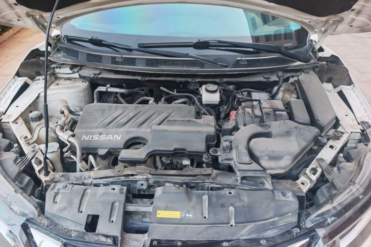 Used Nissan Qashqai 2019 2.0L CVT Smart Enjoyment Version Engine Bay