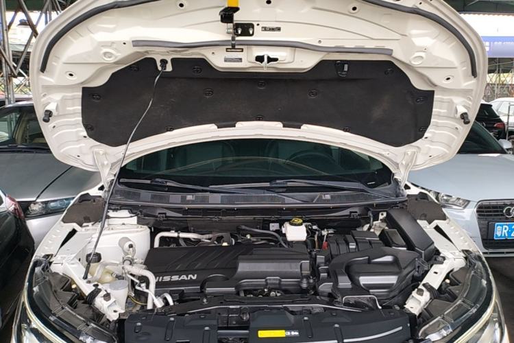 Used Nissan Qashqai 2019 2.0L CVT Luxury Edition Engine Bay
