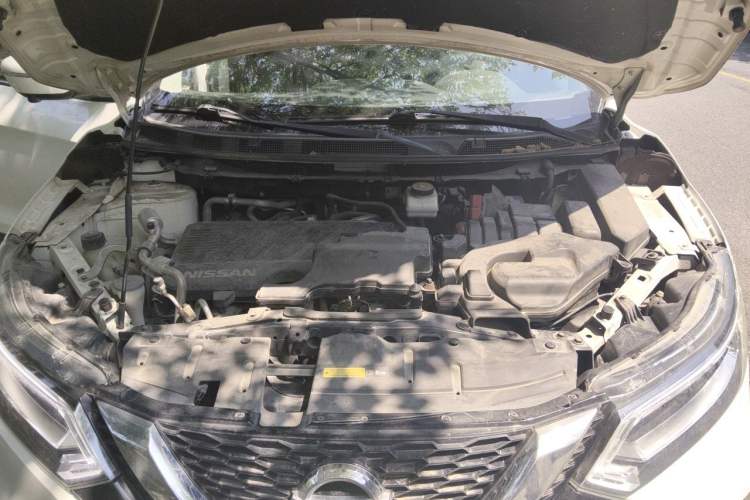 Used Nissan Qashqai 2019 2.0L CVT Luxury Edition Engine Bay