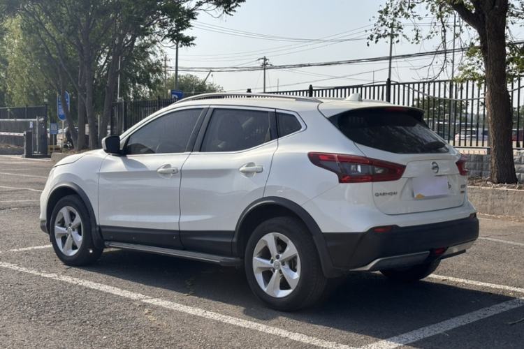 Used Nissan Qashqai 2019 2.0L CVT Smart Enjoyment Version Exterior 1