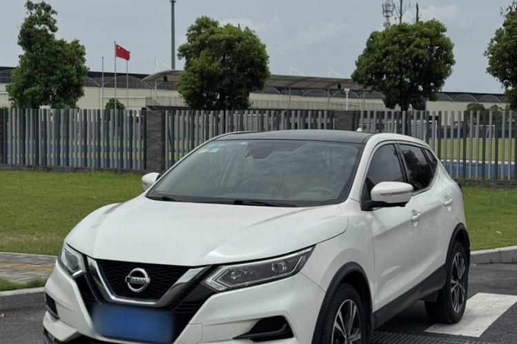 Used Nissan Qashqai 2019 2.0L CVT Luxury Edition Exterior 1