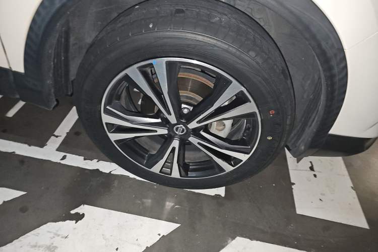 Used Nissan Qashqai 2019 2.0L CVT Luxury Edition Exterior 1