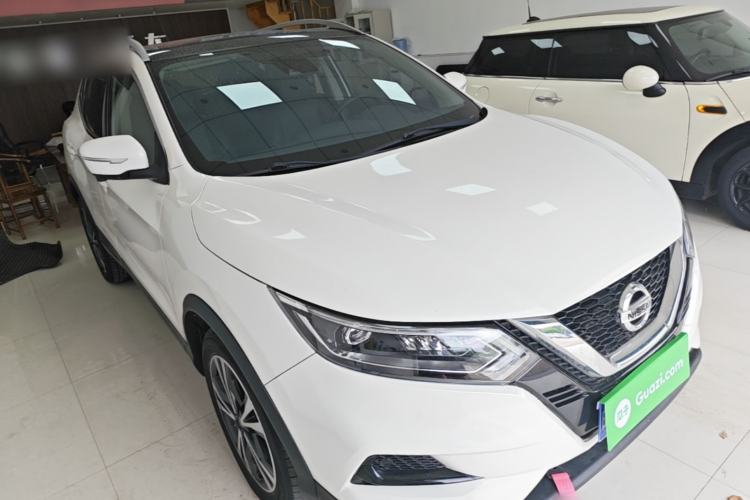 Used Nissan Qashqai 2019 2.0L CVT Luxury Edition Exterior 1