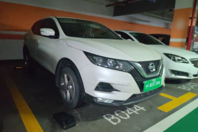 Used Nissan Qashqai 2019 2.0L CVT Smart Enjoyment Version Exterior 2
