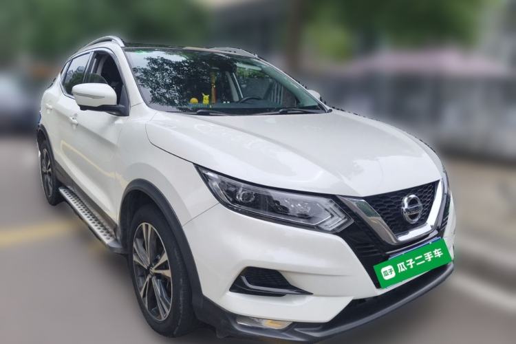 Used Nissan Qashqai 2019 2.0L CVT Luxury Edition Exterior 2