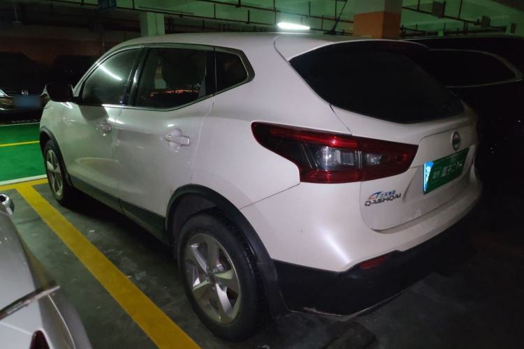 Used Nissan Qashqai 2019 2.0L CVT Smart Enjoyment Version Exterior 3