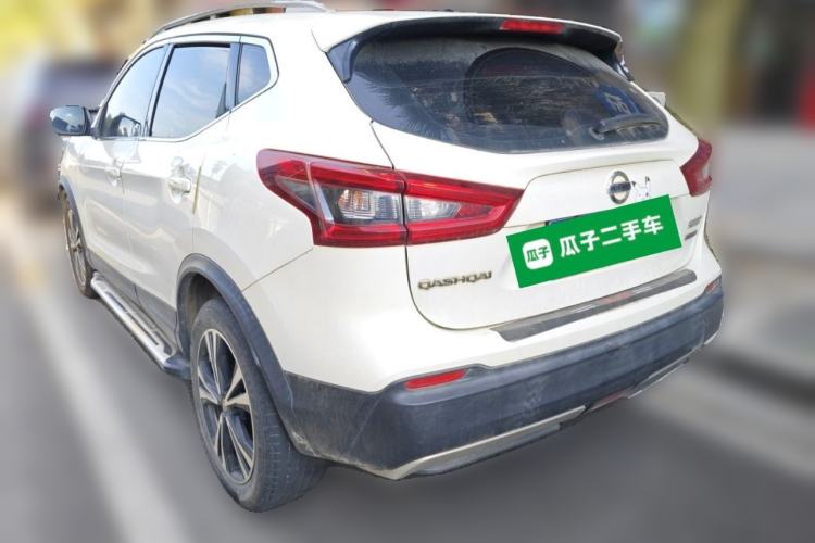 Used Nissan Qashqai 2019 2.0L CVT Luxury Edition Exterior 3