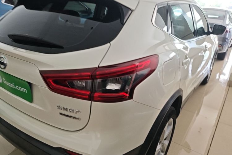 Used Nissan Qashqai 2019 2.0L CVT Smart Enjoyment Version Exterior 3