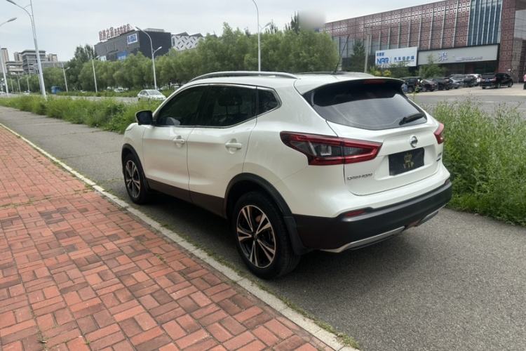 Used Nissan Qashqai 2019 2.0L CVT Luxury Edition Exterior 3