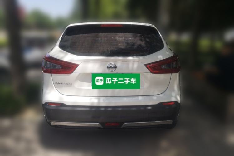 Used Nissan Qashqai 2019 2.0L CVT Luxury Edition Exterior 4