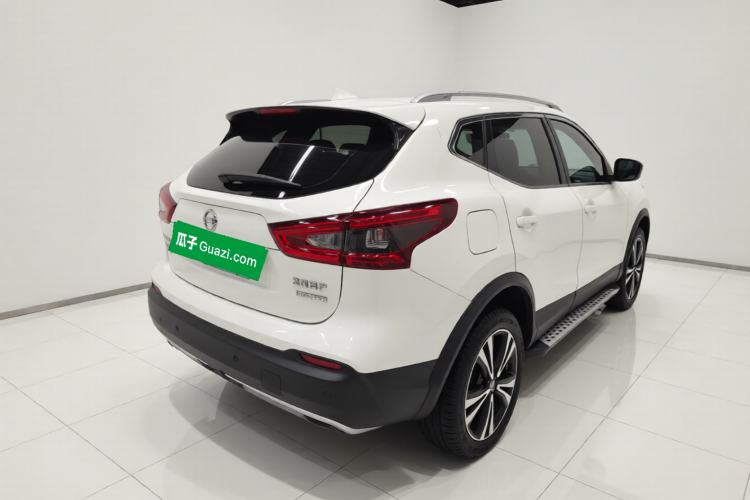 Used Nissan Qashqai 2019 2.0L CVT Luxury Edition Exterior 5