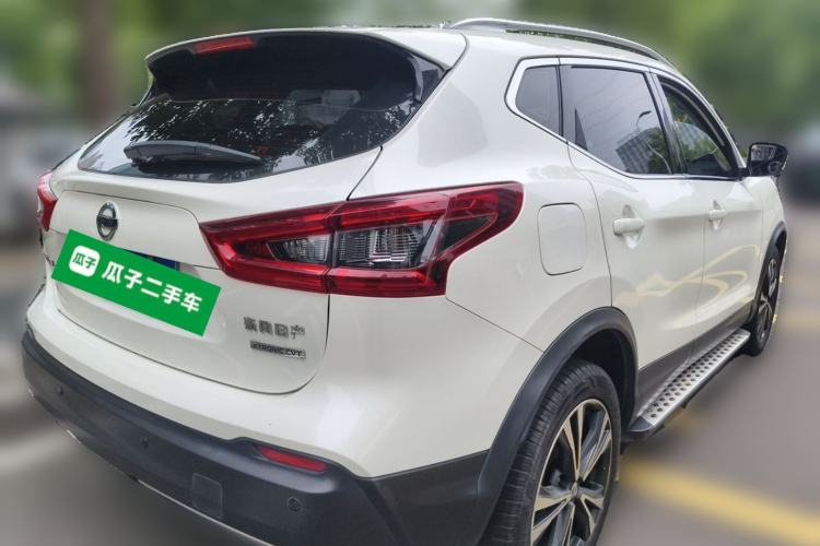 Used Nissan Qashqai 2019 2.0L CVT Luxury Edition Exterior 5