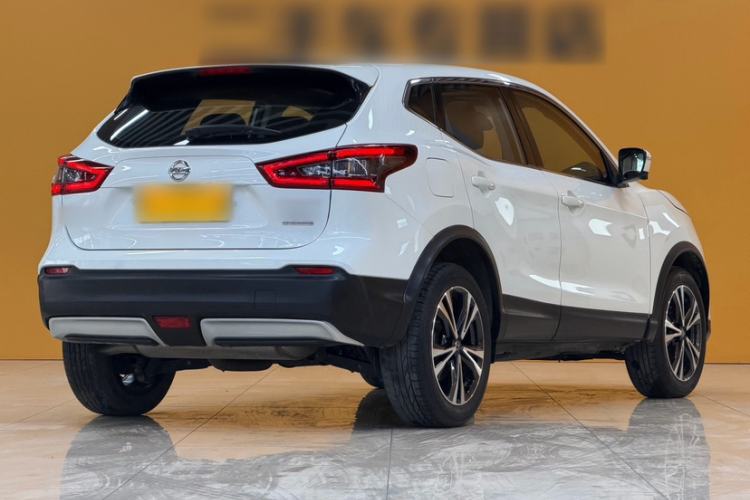 Used Nissan Qashqai 2019 2.0L CVT Luxury Edition Exterior 5