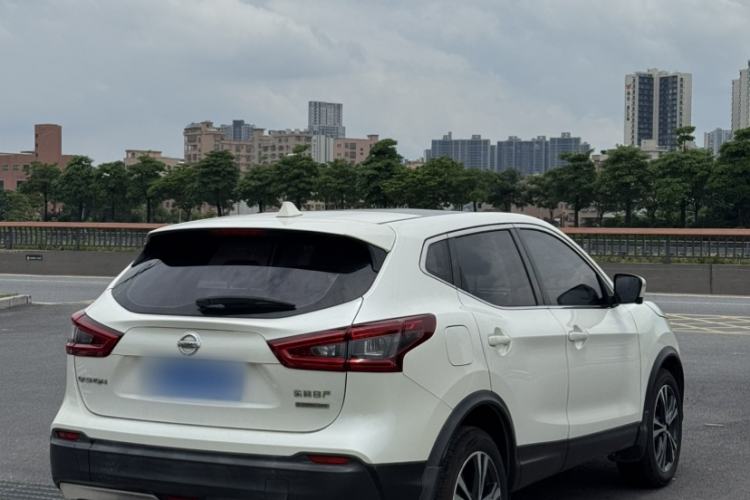 Used Nissan Qashqai 2019 2.0L CVT Luxury Edition Exterior 6