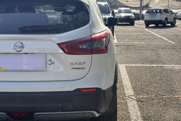 Used Nissan Qashqai 2019 2.0L CVT Smart Enjoyment Version Exterior 8