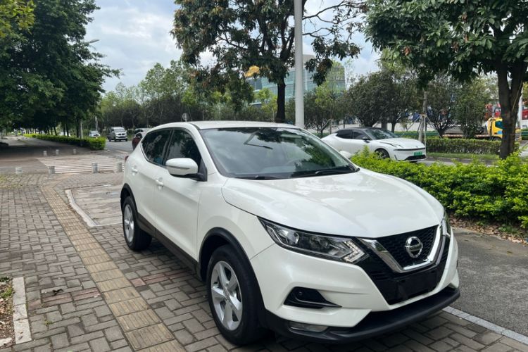 Used Nissan Qashqai 2019 2.0L CVT Smart Enjoyment Version Exterior 8