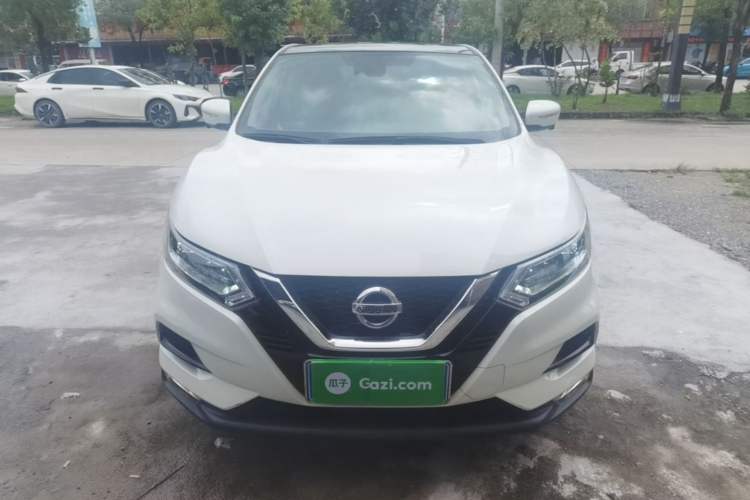 Used Nissan Qashqai 2019 2.0L CVT Luxury Edition Front